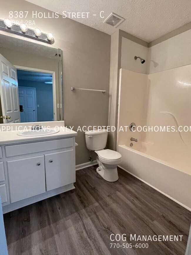 Building Photo - 8387 Hollis St