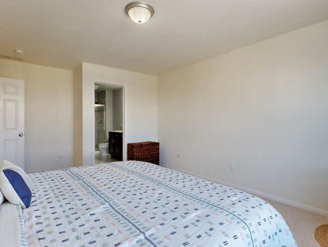 Building Photo - 2891 Henley Ln