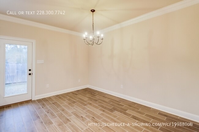 Building Photo - 856 Leeward Dr