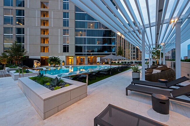 Building Photo - 2-Bedroom Haven: Luxury Living, Modern Con...