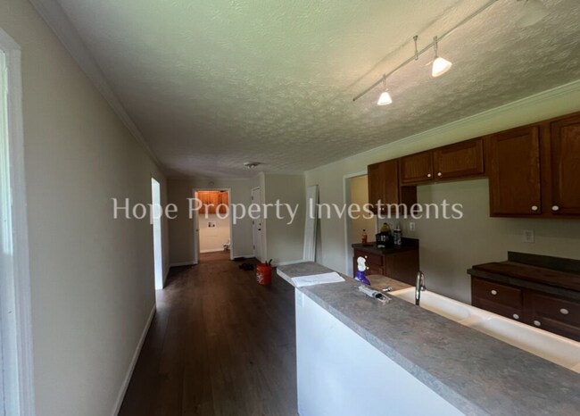 Building Photo - 69 Belleau Woods Dr