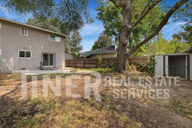 Building Photo - 6169 Oakgreen Cir