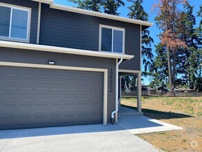 Building Photo - Brand NEW duplexes in Tacoma! OPEN HOUSE e...