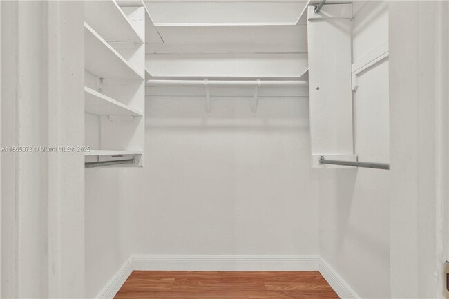Building Photo - 15831 Palmetto Club Dr