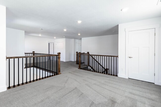 Building Photo - 1112 Springer View Loop