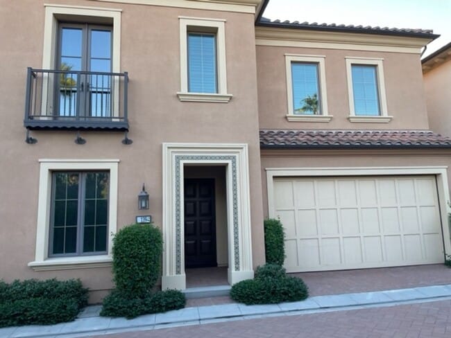 Building Photo - Newer home In Los Olivos