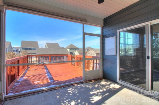 Building Photo - 4008 Silverwood Dr