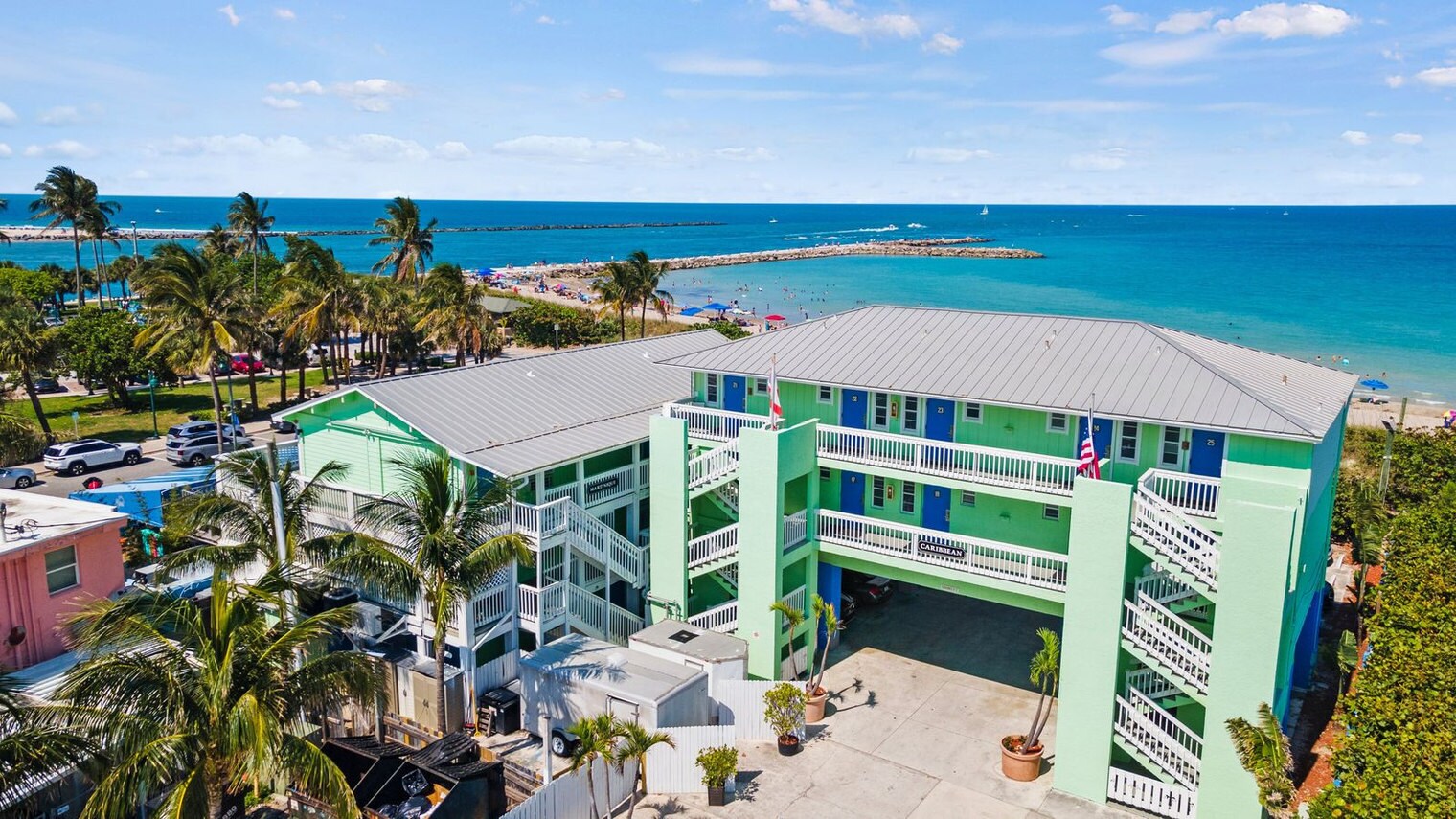 Building Photo - 110 S Ocean Dr