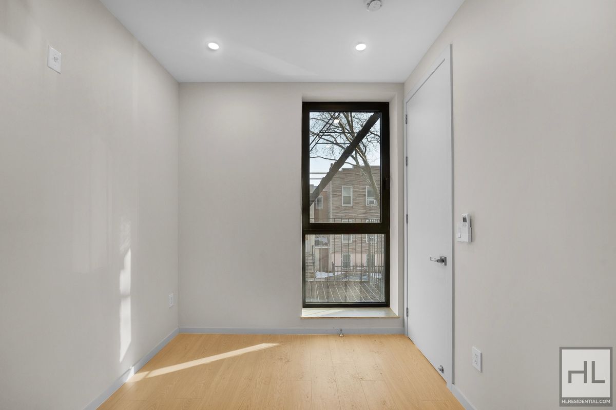 Building Photo - Frost Street #2