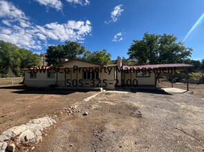 Building Photo - Gorgeous Home on almost an acre