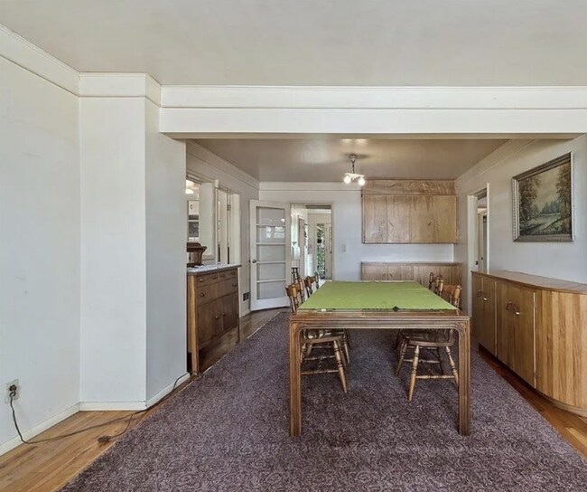 Building Photo - Exceptional FOUR Bedroom Home with Character Close to BSU and Downtown