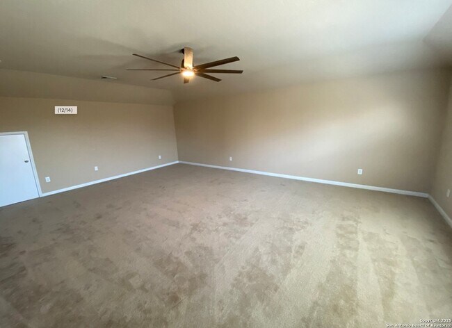 Building Photo - 128 Kasper Dr