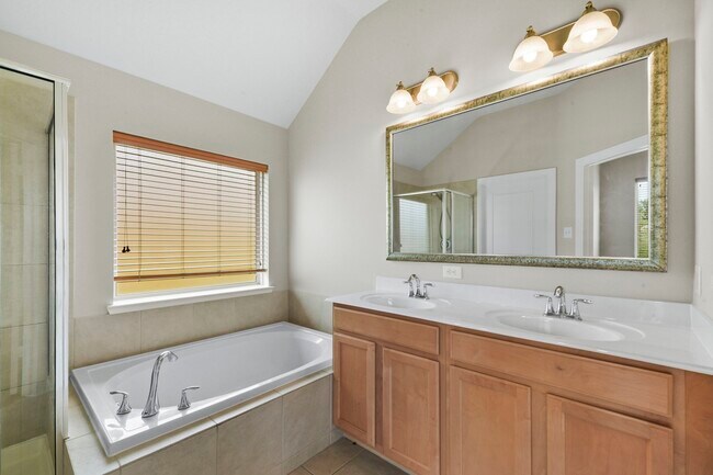 Building Photo - 31518 Silverton Star Ct