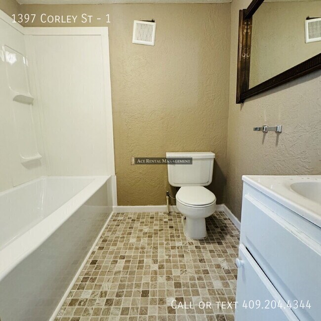 Building Photo - 1397 Corley Ave