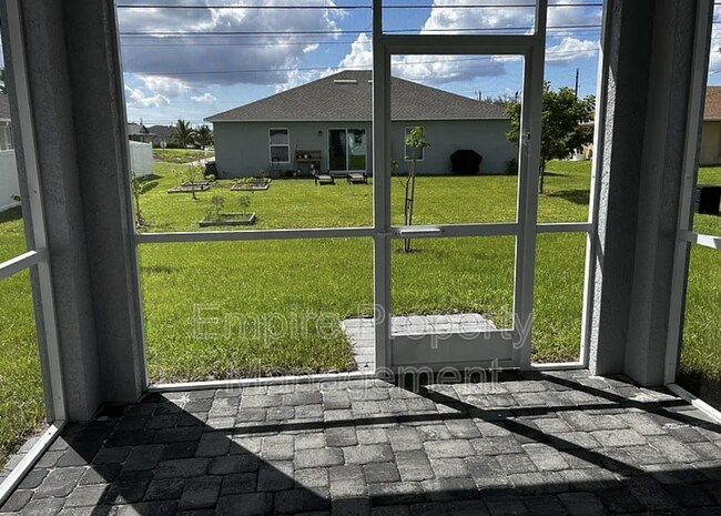 Building Photo - 4 Bedroom 2 bathroom 3 Car Garage NE Cape ...
