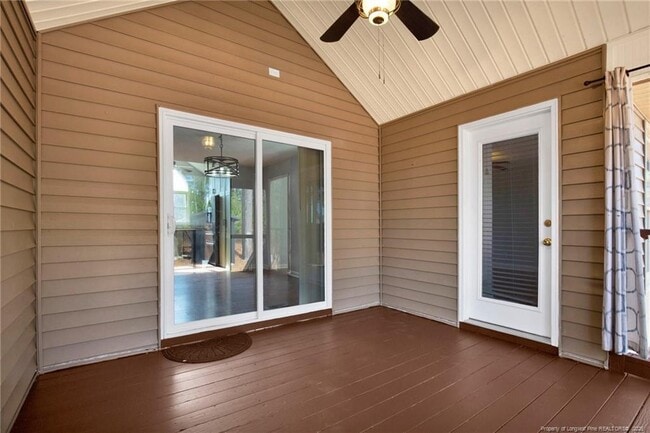 Building Photo - 906 Ponderosa Trail