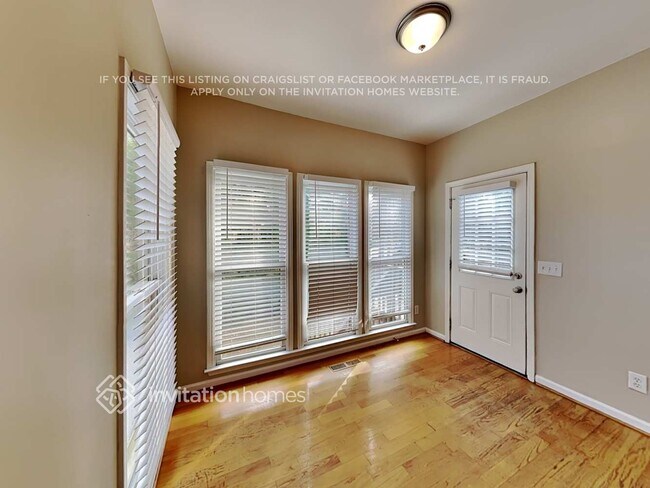 Building Photo - 117 Chickory Ln