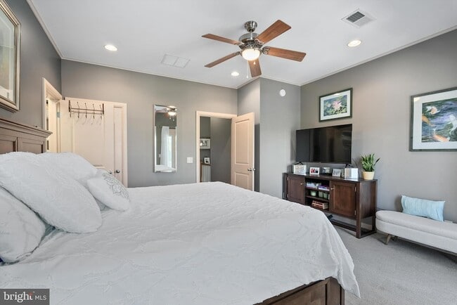 Building Photo - 3369 Preston Shore Dr