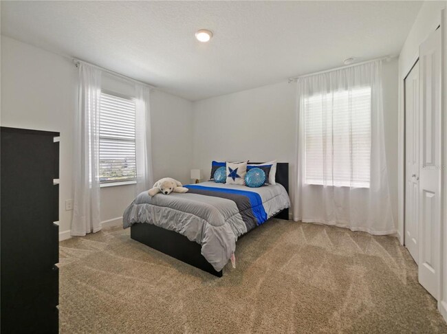 Building Photo - 9084 Sommerset Hills Dr