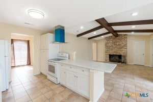 Building Photo - 211 W Mockingbird Ln