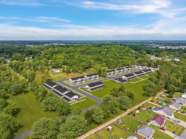 Building Photo - 312 Garden St