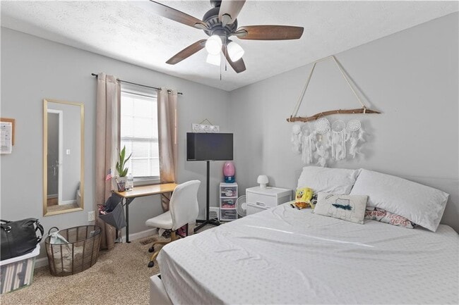 Building Photo - 284 Oak Ridge