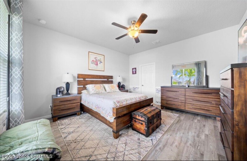 Building Photo - 4477 Trovita Cir