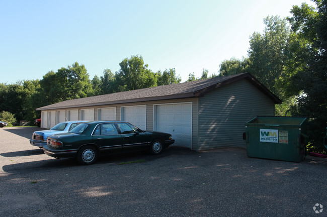 Building Photo - 408 Cedar St
