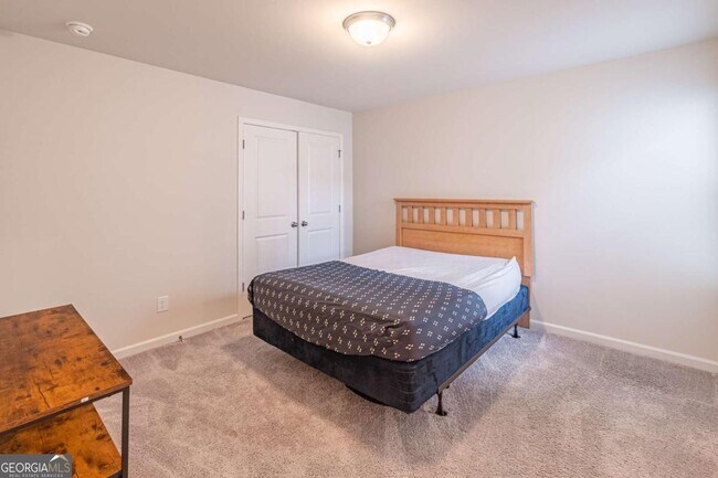 Building Photo - 1452 Villageside Ct