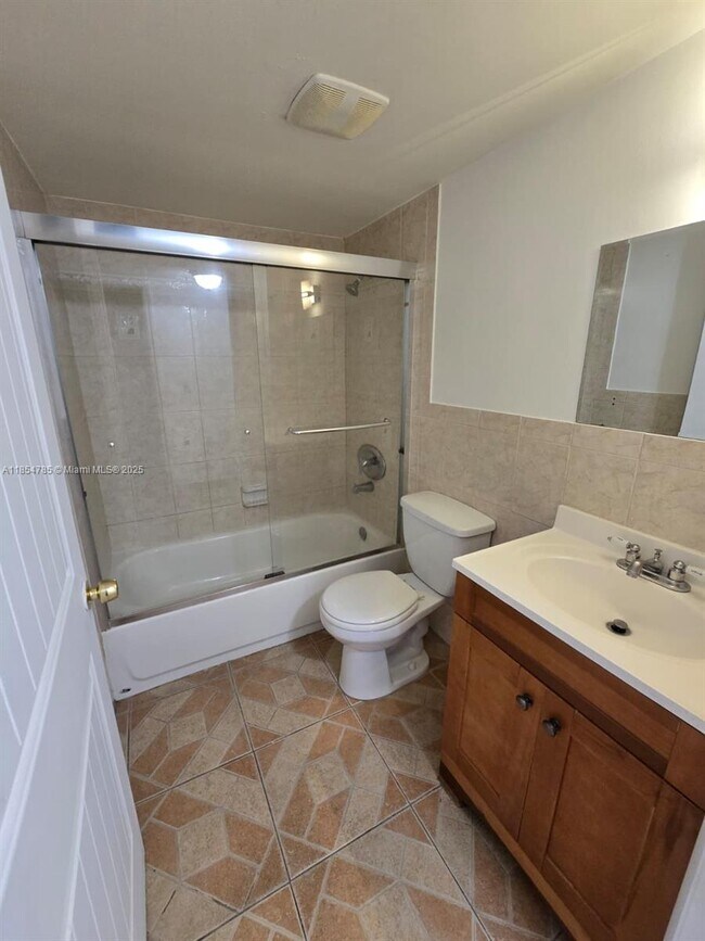 Building Photo - 15620 SW 80th St