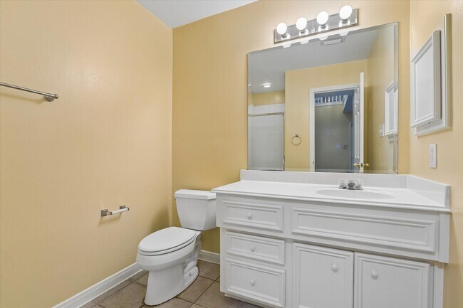 Building Photo - 2915 Jackson St