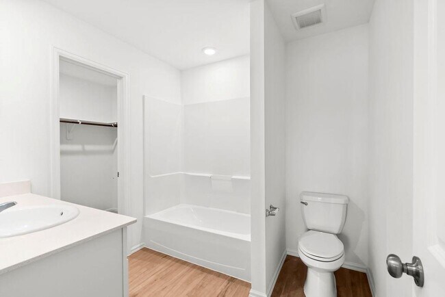 Building Photo - 7507 Birch Harvest Dr