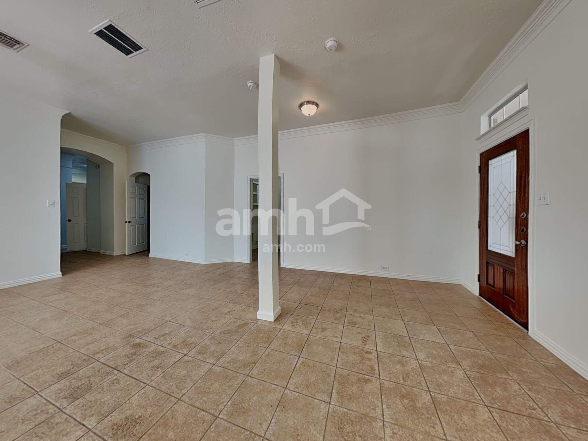 Building Photo - 20015 Leithcrest Way