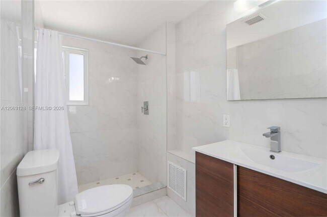 Building Photo - 26181 SW 135th Ct