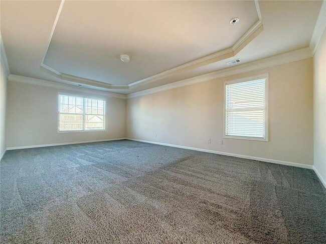 Building Photo - 3560 Golden Gate Ln