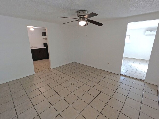 Building Photo - 1496 California