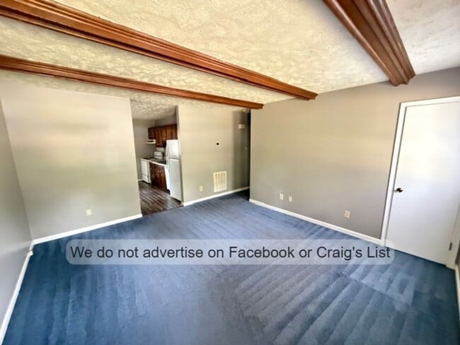 Building Photo - Rannock Duplex