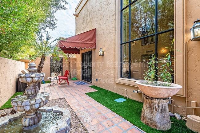 Building Photo - 8602 E Vista Del Lago
