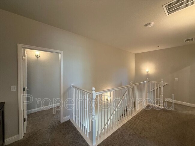 Building Photo - 948 Posey St