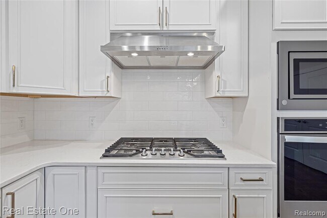 Building Photo - 3107 Millbury Ln