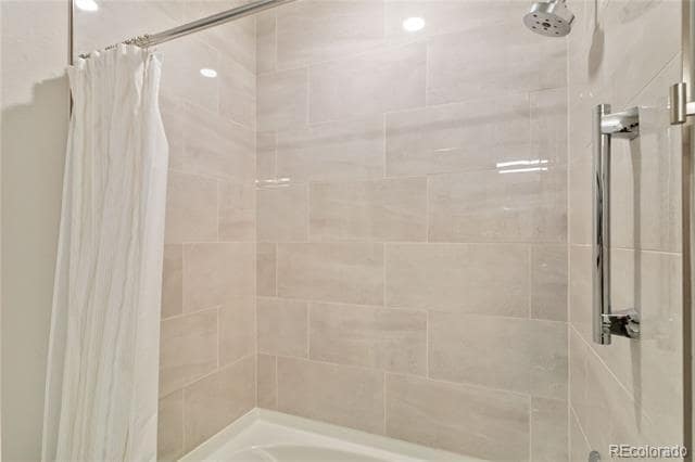 Building Photo - 20 Wilcox St