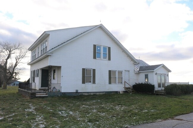 Building Photo - 2596 Highgate Rd