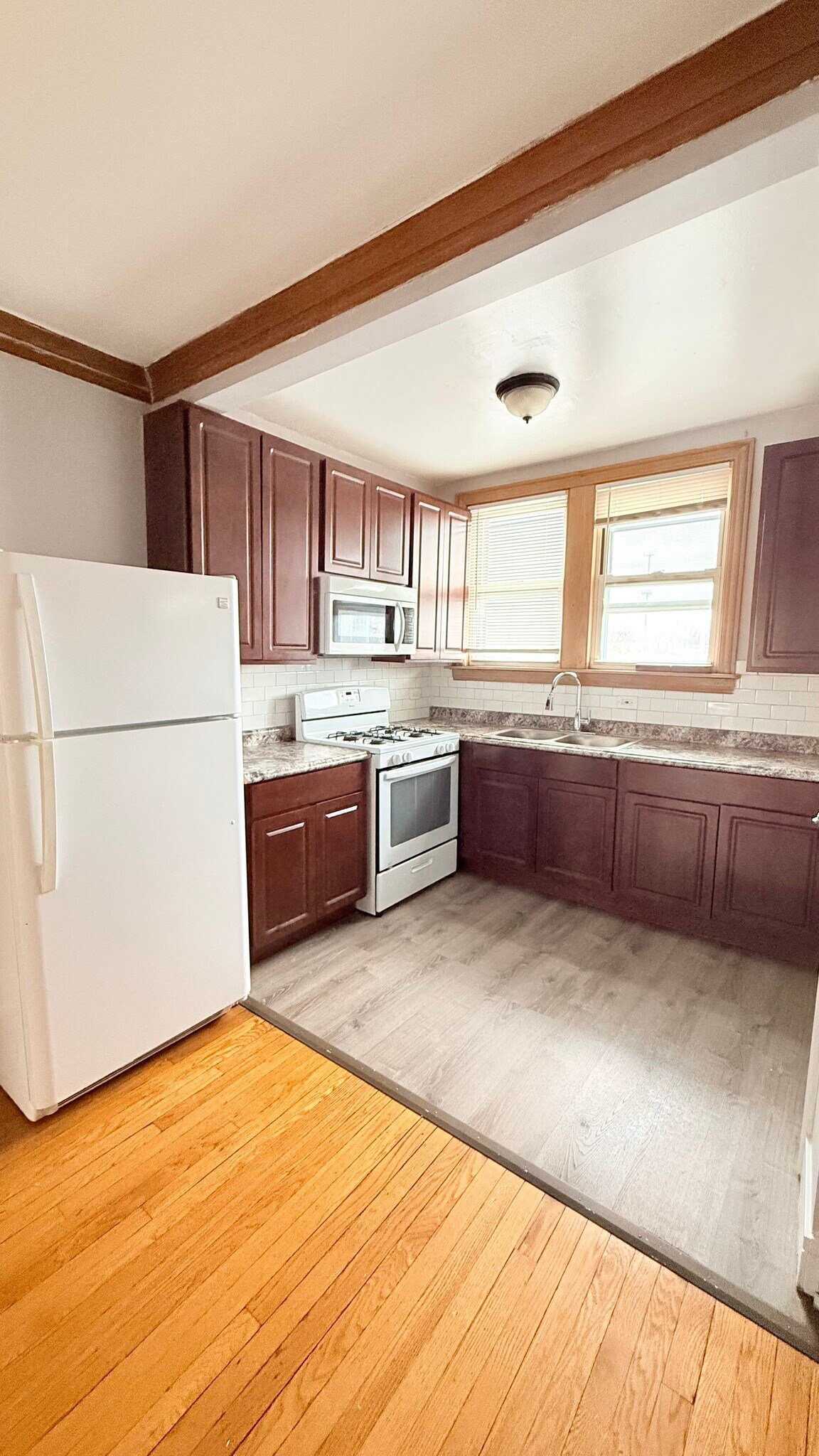 Building Photo - 2017 N Lavergne Ave