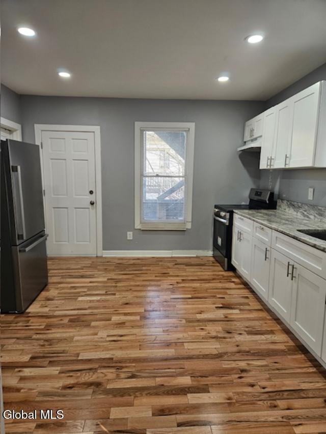 Building Photo - 138 Main St