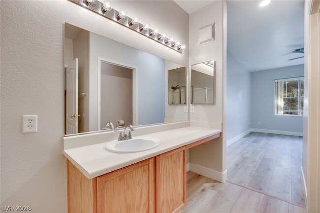 Building Photo - 1008 Domnus Ln