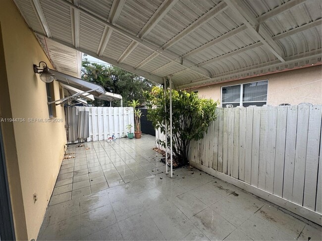 Building Photo - 2241 Monroe St