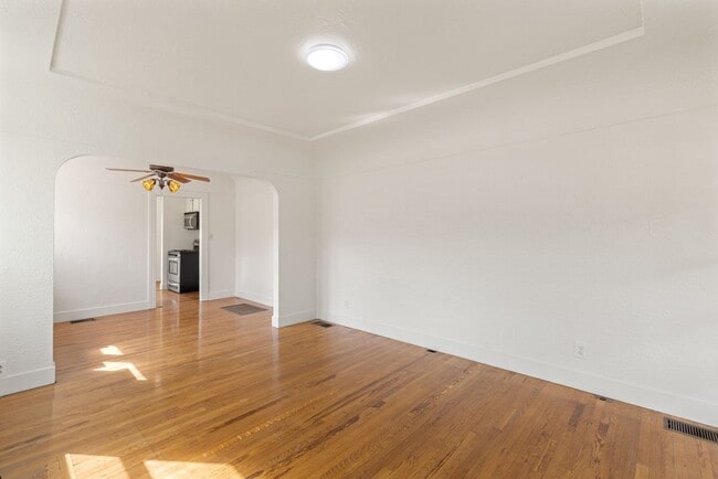 Building Photo - Fully Remodeled Craftsman in North Park! ?...