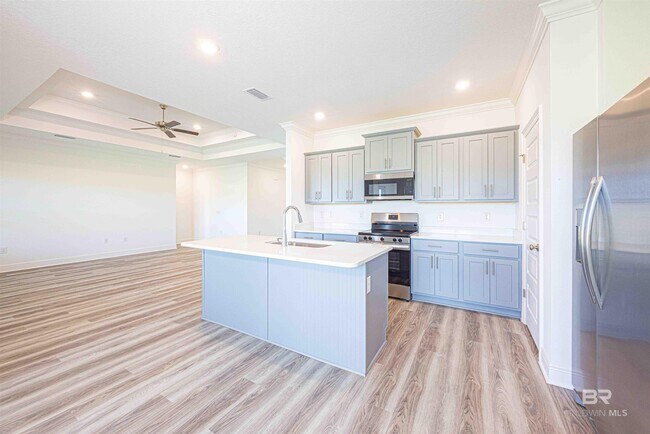 Building Photo - 12753 Shoshoney Cir