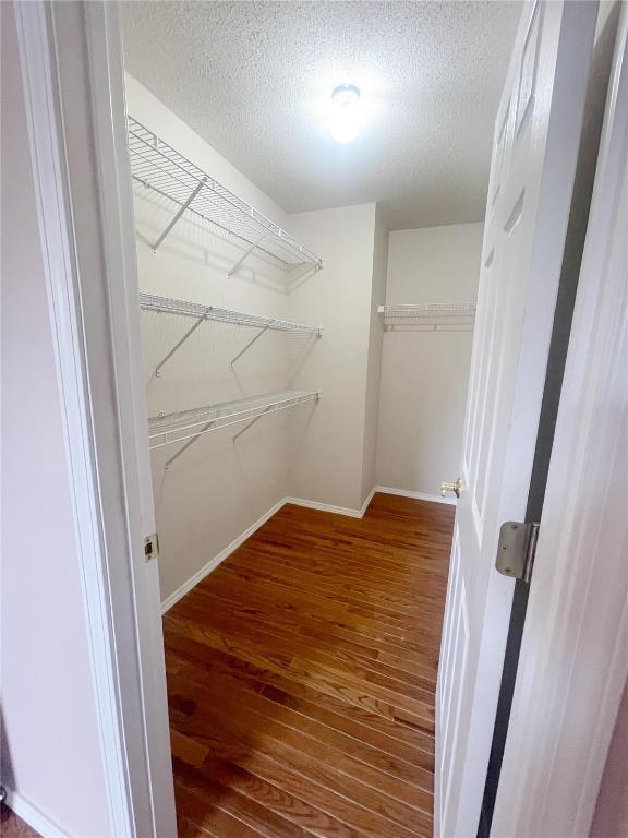 Building Photo - 1146 Illini Dr