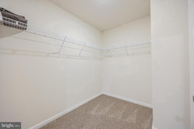 Building Photo - 171 Schyrock Dr